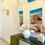 Vue 2 Gallia Centre Parking Daire Cannes