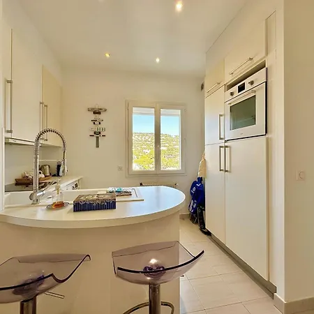 아파트 2 Bedroom Sea View Gallia Centre Parking